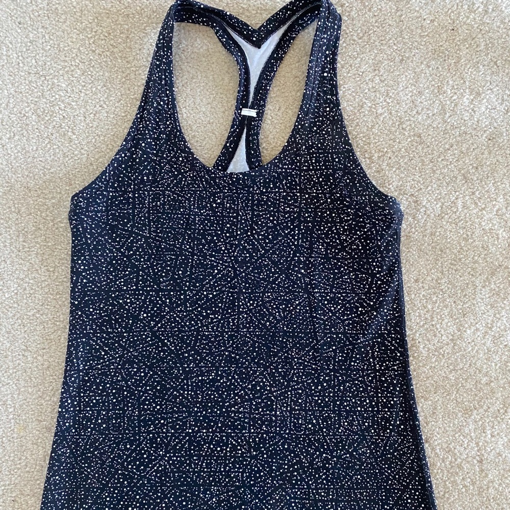 Lululemon Tank size 4